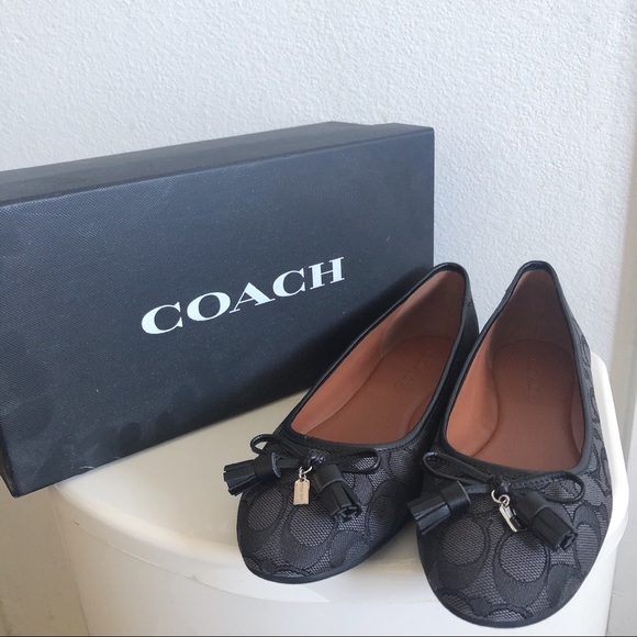 coach signature flats